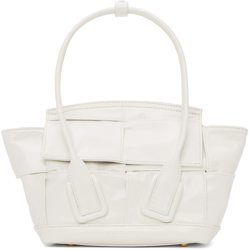 https://cdn.clothbase.com/uploads/04533473-16bd-4962-80f4-7d0507583a40/off-white-small-arco-tote.jpg