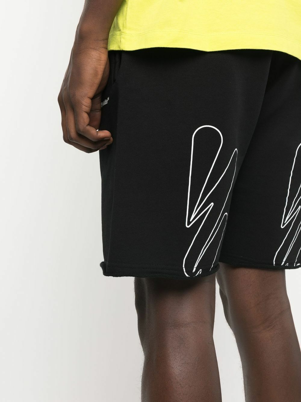 OFF-WHITE - Wave Outline Diagonal Shorts