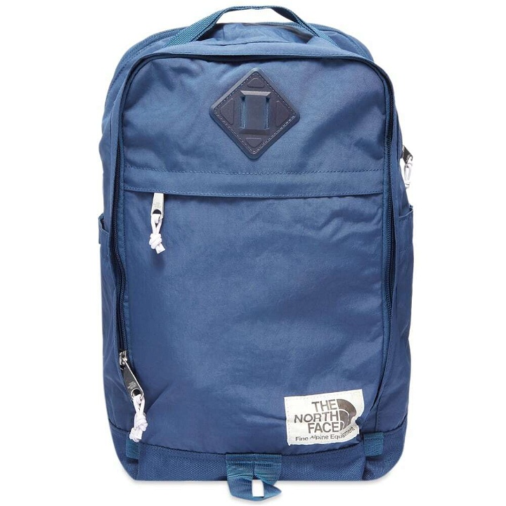 Photo: The North Face Men's Berkeley Daypack in Shady Blue/Lavender Fog