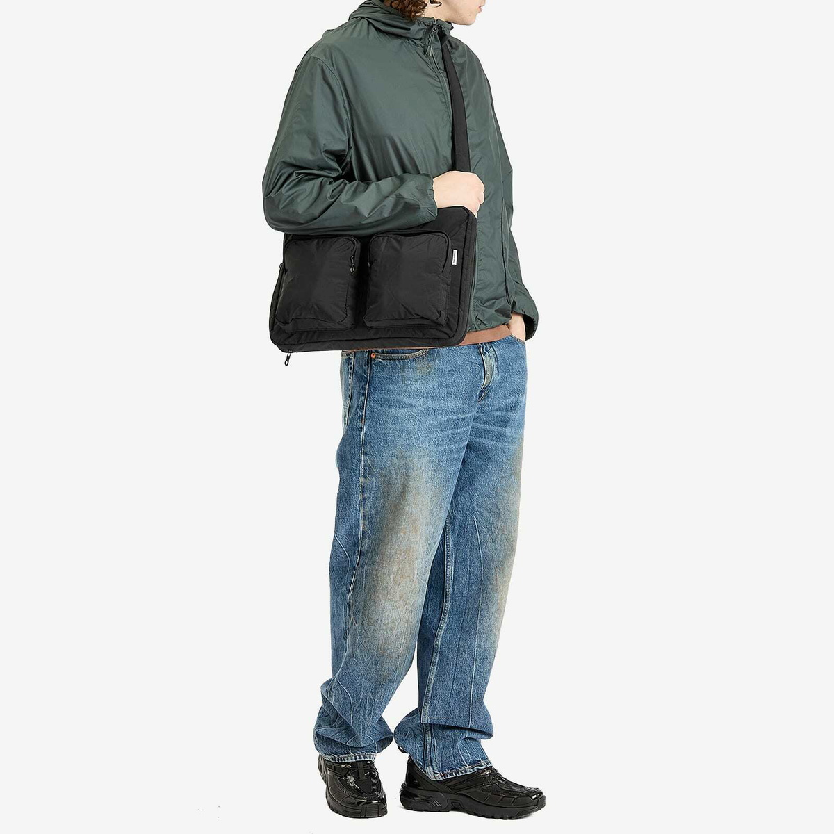 Mazi Untitled AM Case 02 in Black 