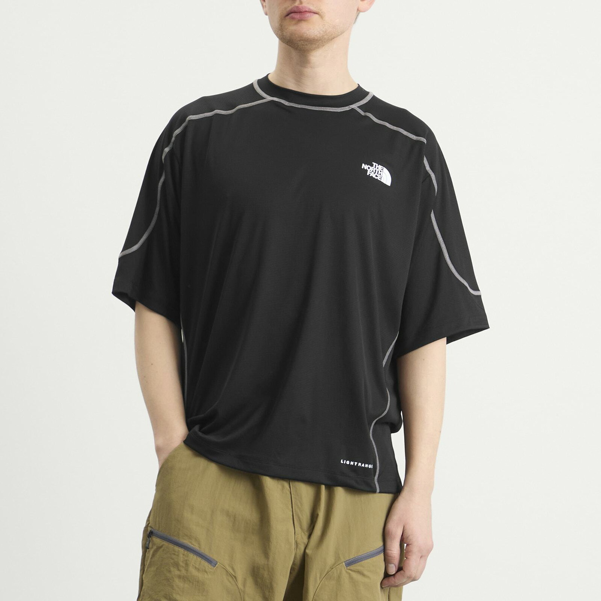 The North Face Men's NSE Lightrange T-Shirt in Tnf Black