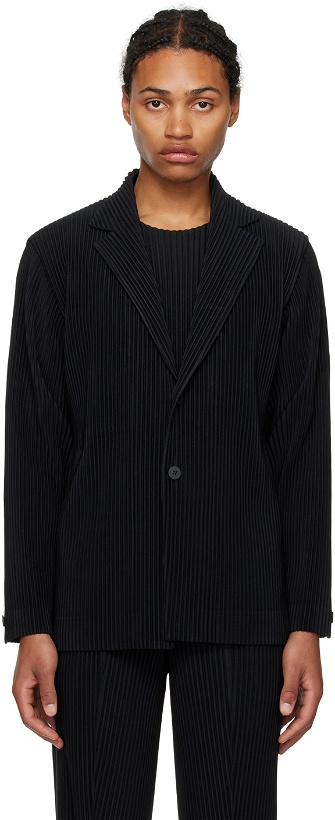 Photo: HOMME PLISSÉ ISSEY MIYAKE Black Tailored Pleats 2 Blazer
