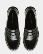Steve Madden Prep Flats in Black