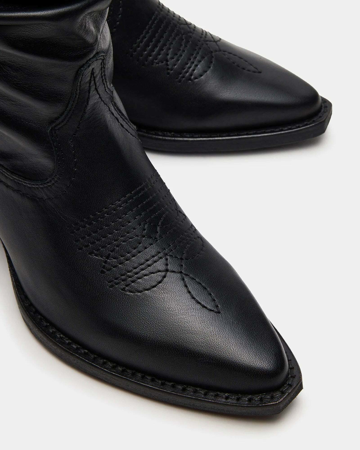 Steve Madden Stage Boots in Black