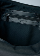 Innerraum Object HM3 Half Moon Bag