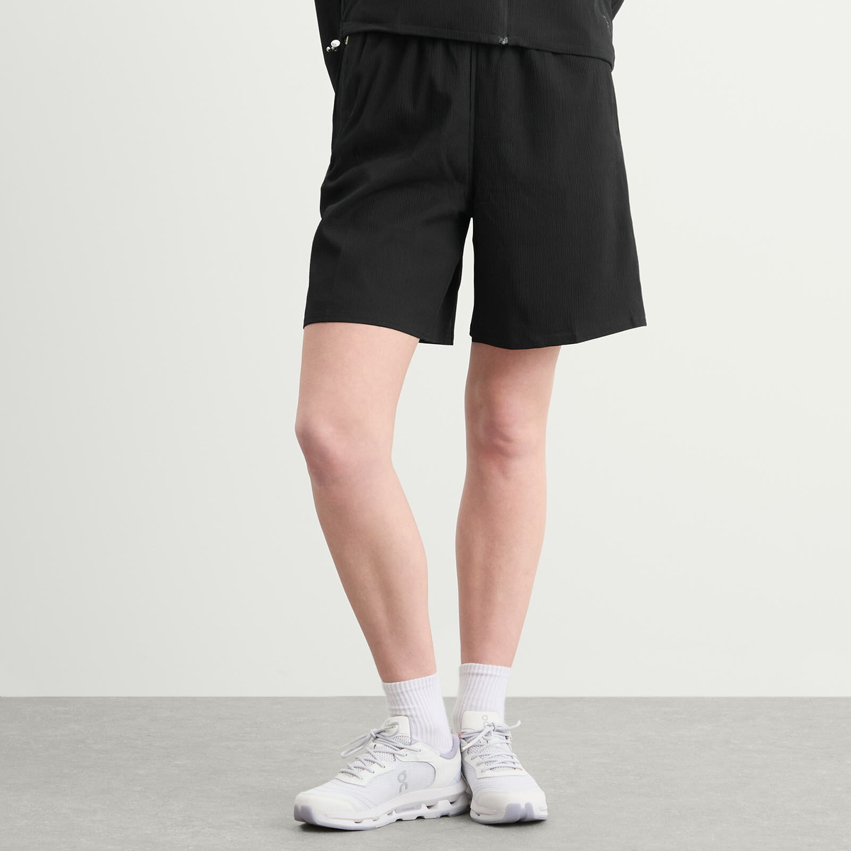 ON Women's x Zendaya Basketball Shorts in Black