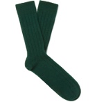 William Lockie - Ribbed Cashmere-Blend Socks - Green