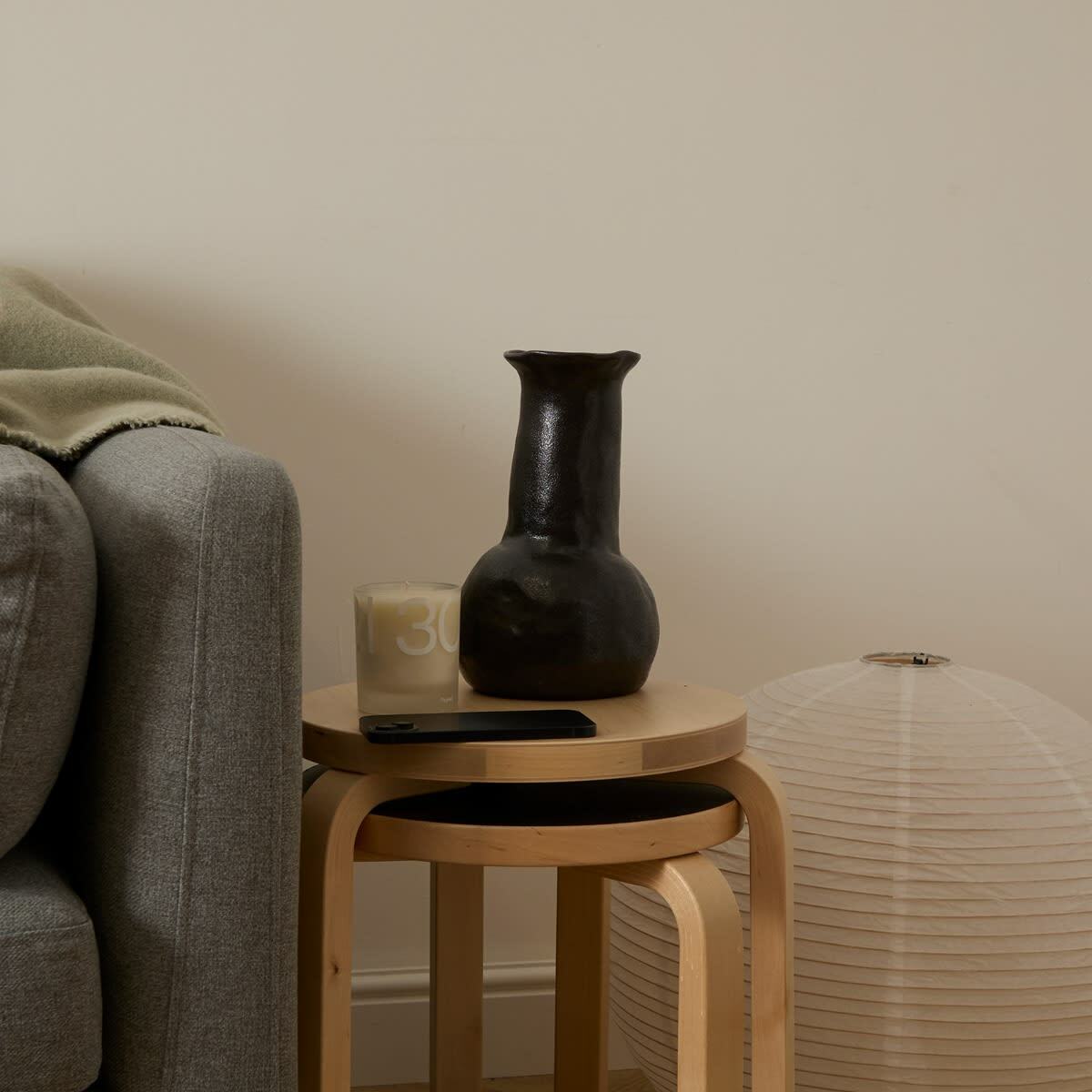 ferm LIVING Doro Vase - H27 in Coffee 