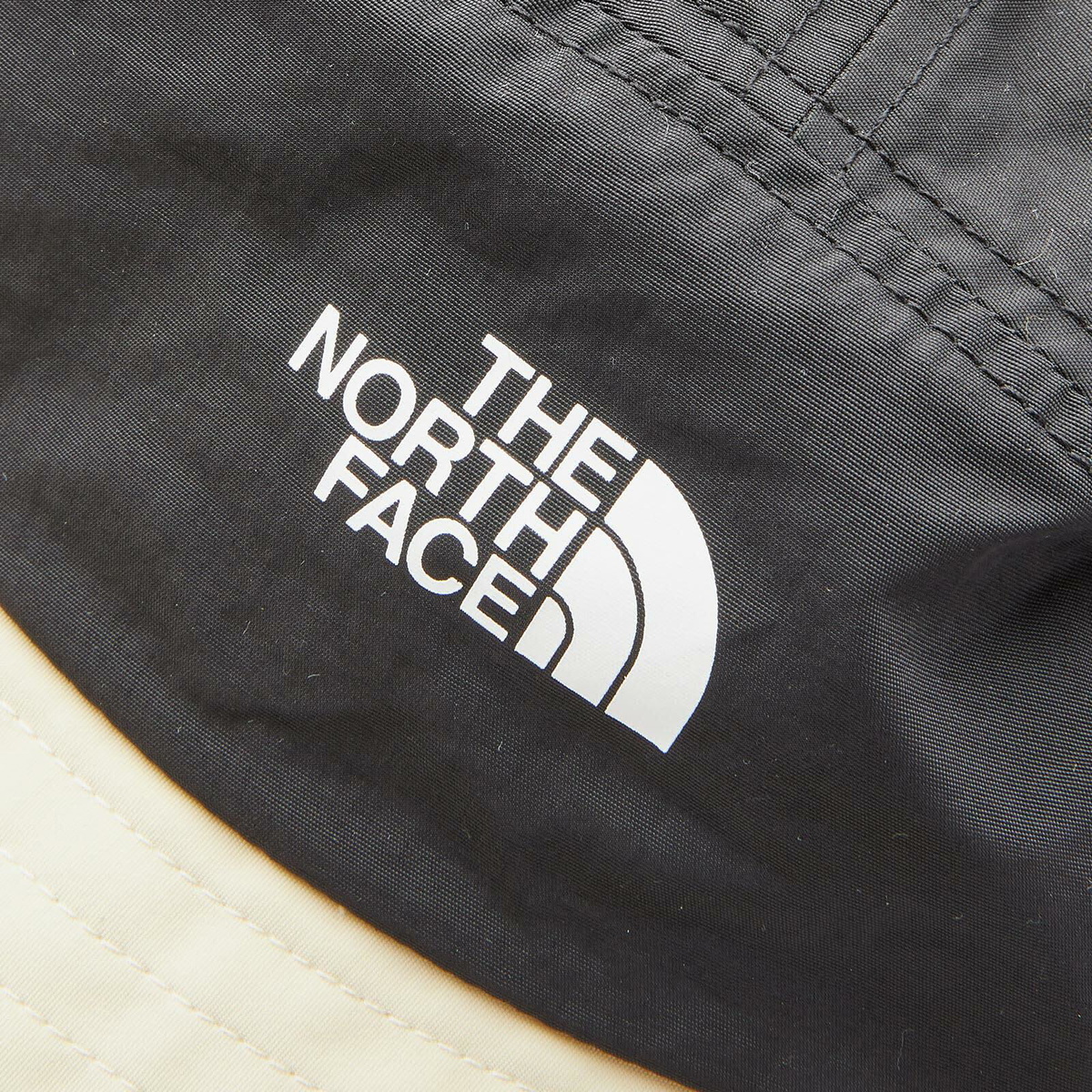 The North Face Men's Cypress Bucket Hat in Gravel