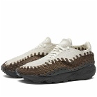 Nike AIR FOOTSCAPE WOVEN NH Sneakers in Coconut Milk/Baroque Brown/Black