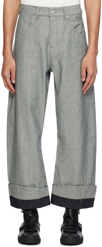 Photo: Marina Yee Gray Oversized Jeans