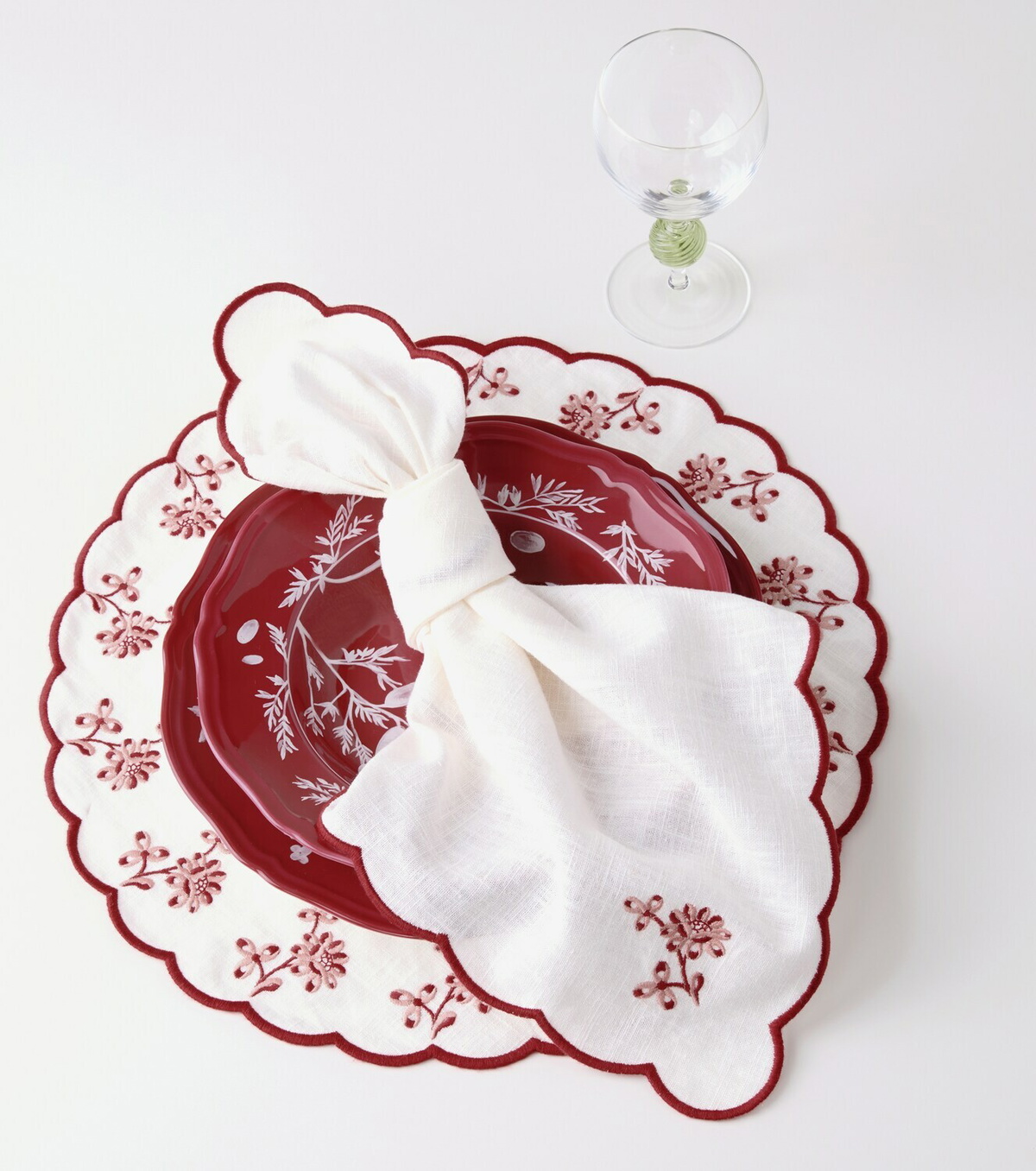 Cabana Botanica set of 2 embroidered linen napkins
