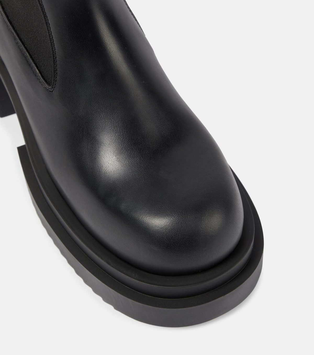 ショートブーツ・ブーティ RICK OWENS \"BEATLE BOGUN\" LEATHER ANKLE BOOTS RICK OWENS Beatle Bogun leather Chelsea boots | NET-A-PORTER
