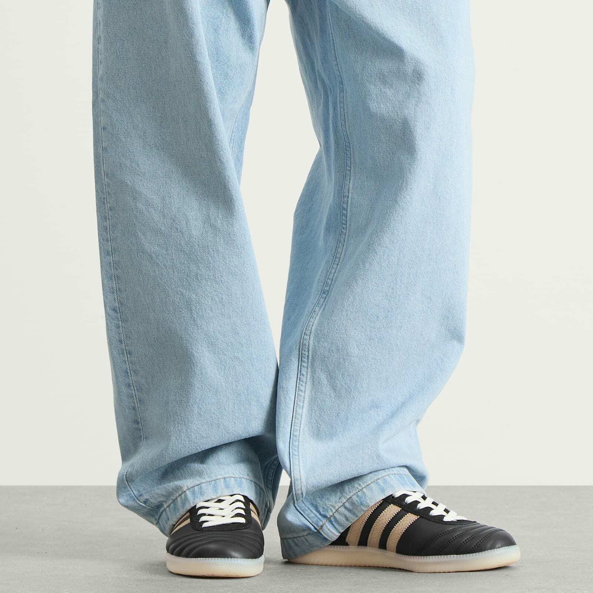 Adidas Samba Jp Sneaker in Core Black/Trace Khaki/Cream White