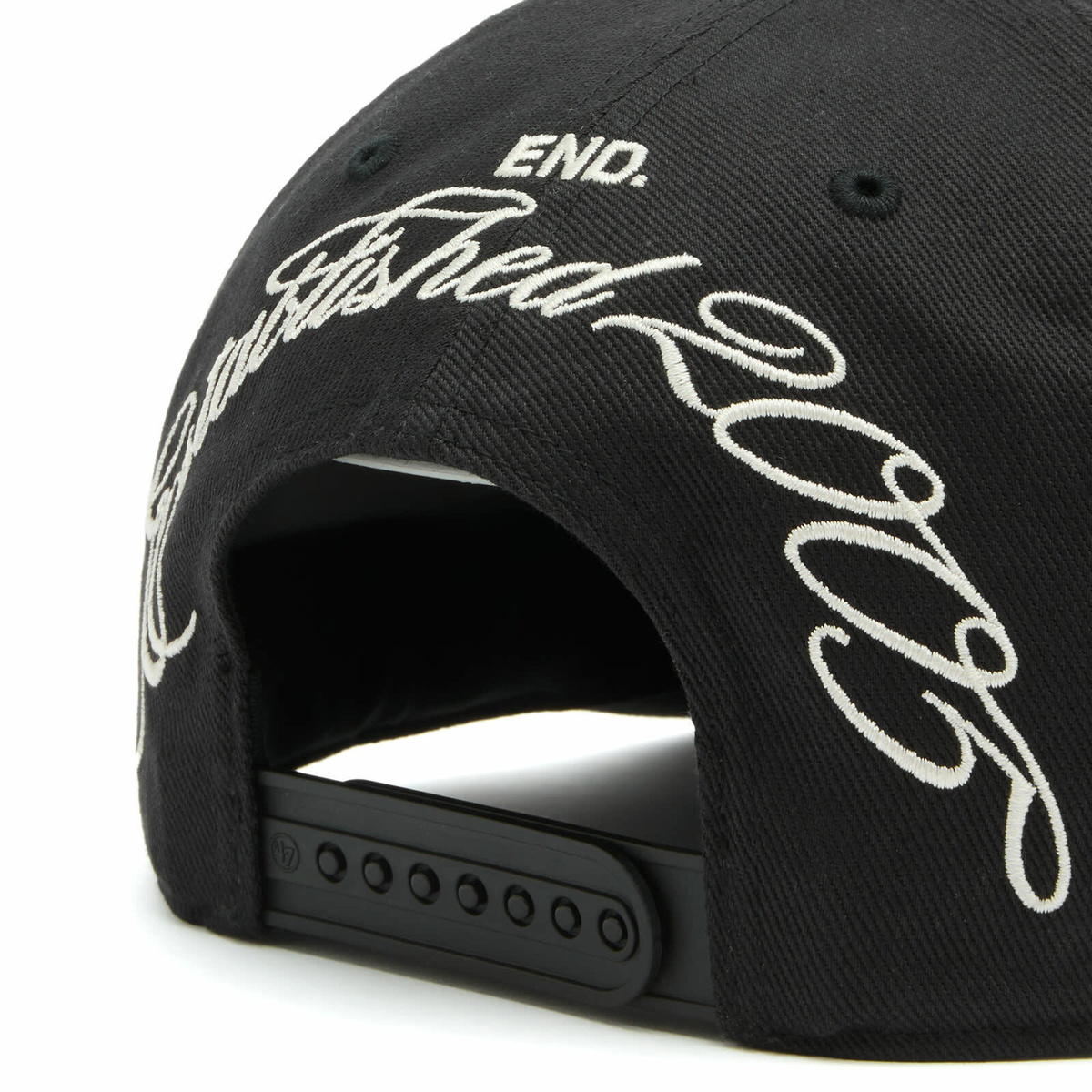 END. Globally Sourced Cap in Black 