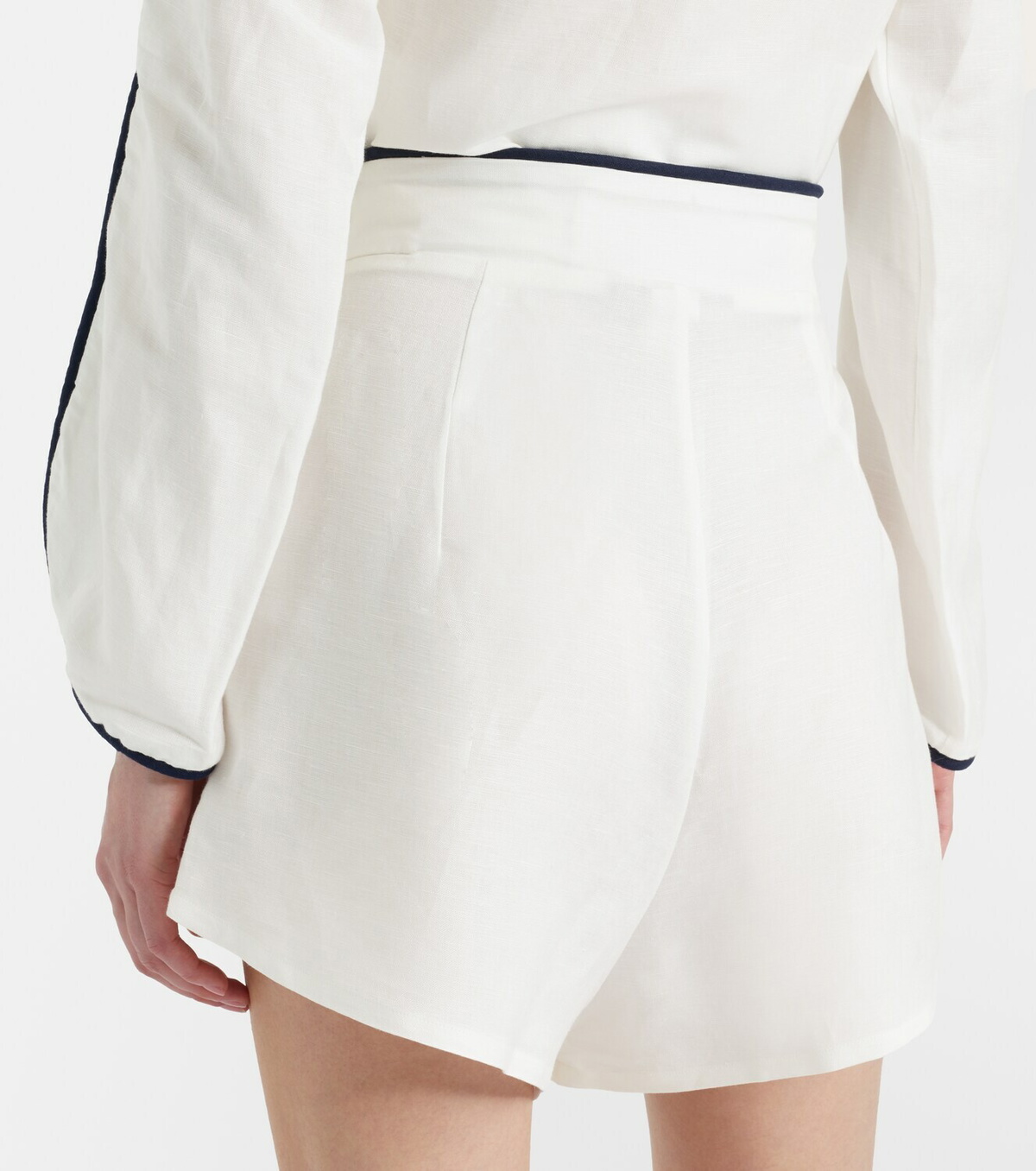 Adriana Degreas Bicolor linen-blend Bermuda shorts