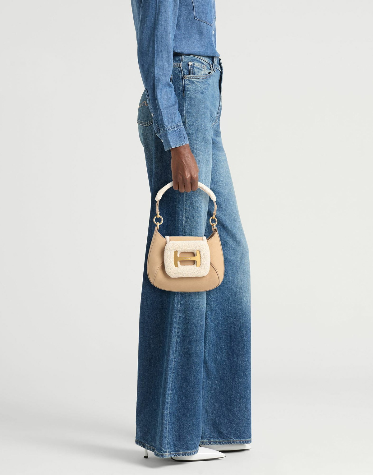 Hogan Womens Handbag in Beige