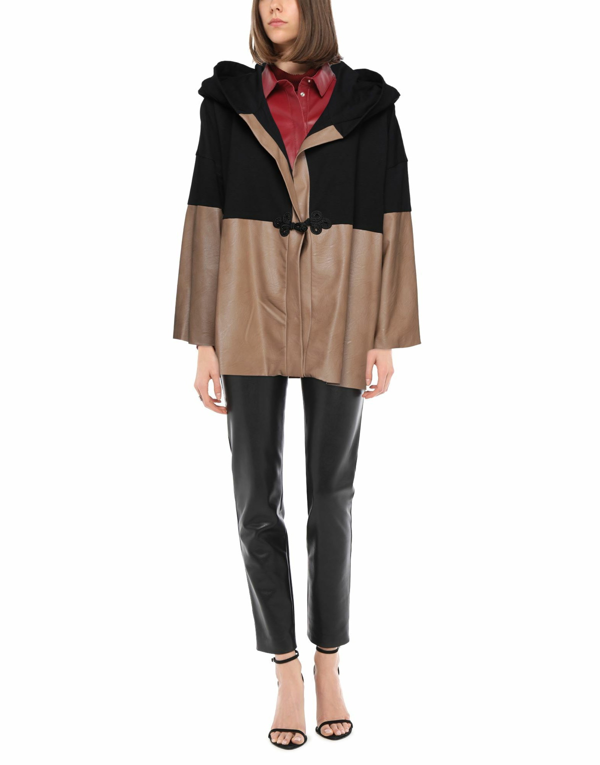 Jijil Womens Coat in Black