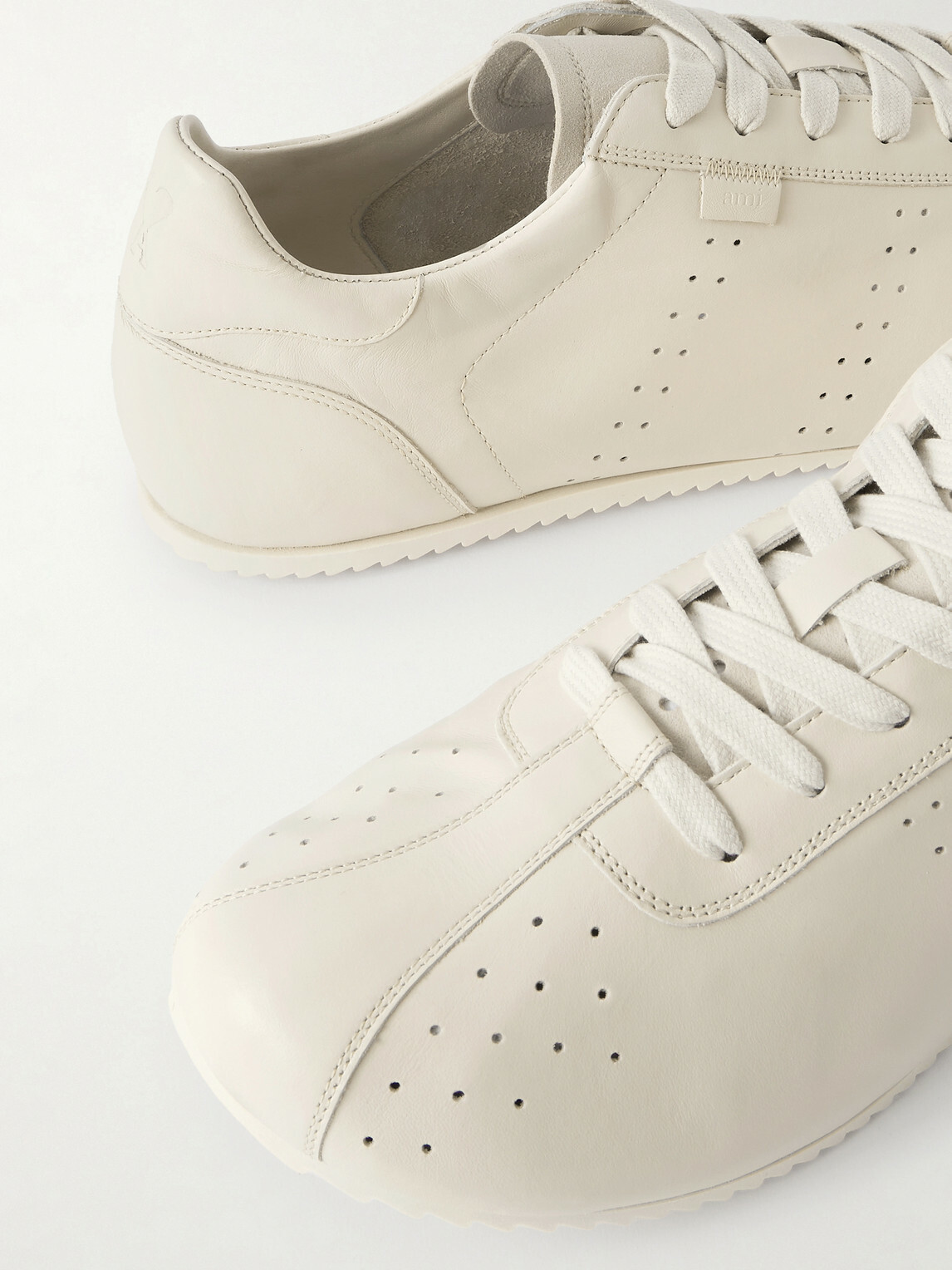 AMI PARIS - Leather Sneakers - White
