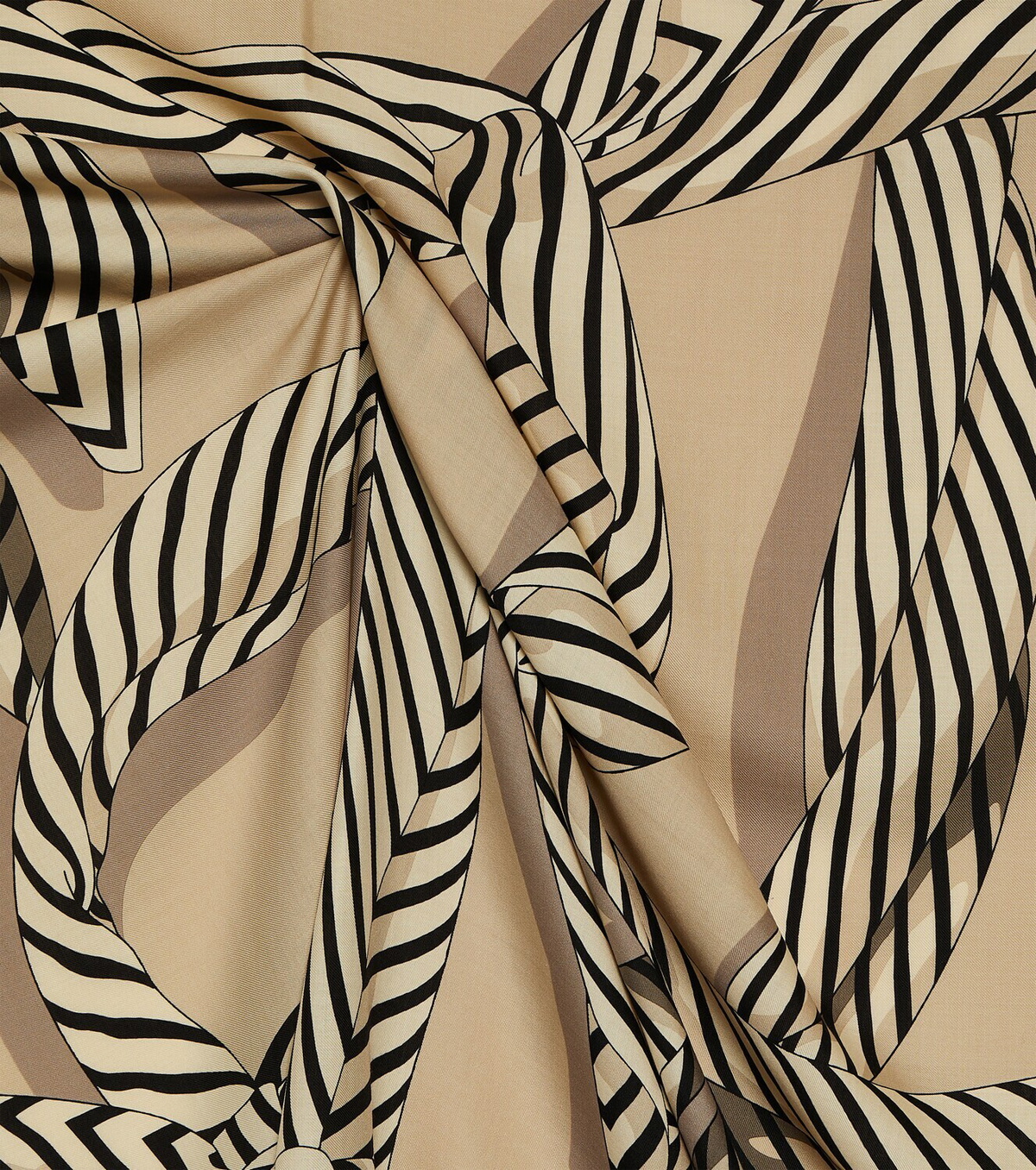 ☆韓国の人気☆【TOTEME】☆KNOTTED MONOGRAM SILK SCARF☆ ☆韓国の人気☆【TOTEME】☆KNOTTED MONOGRAM SILK SCARF☆