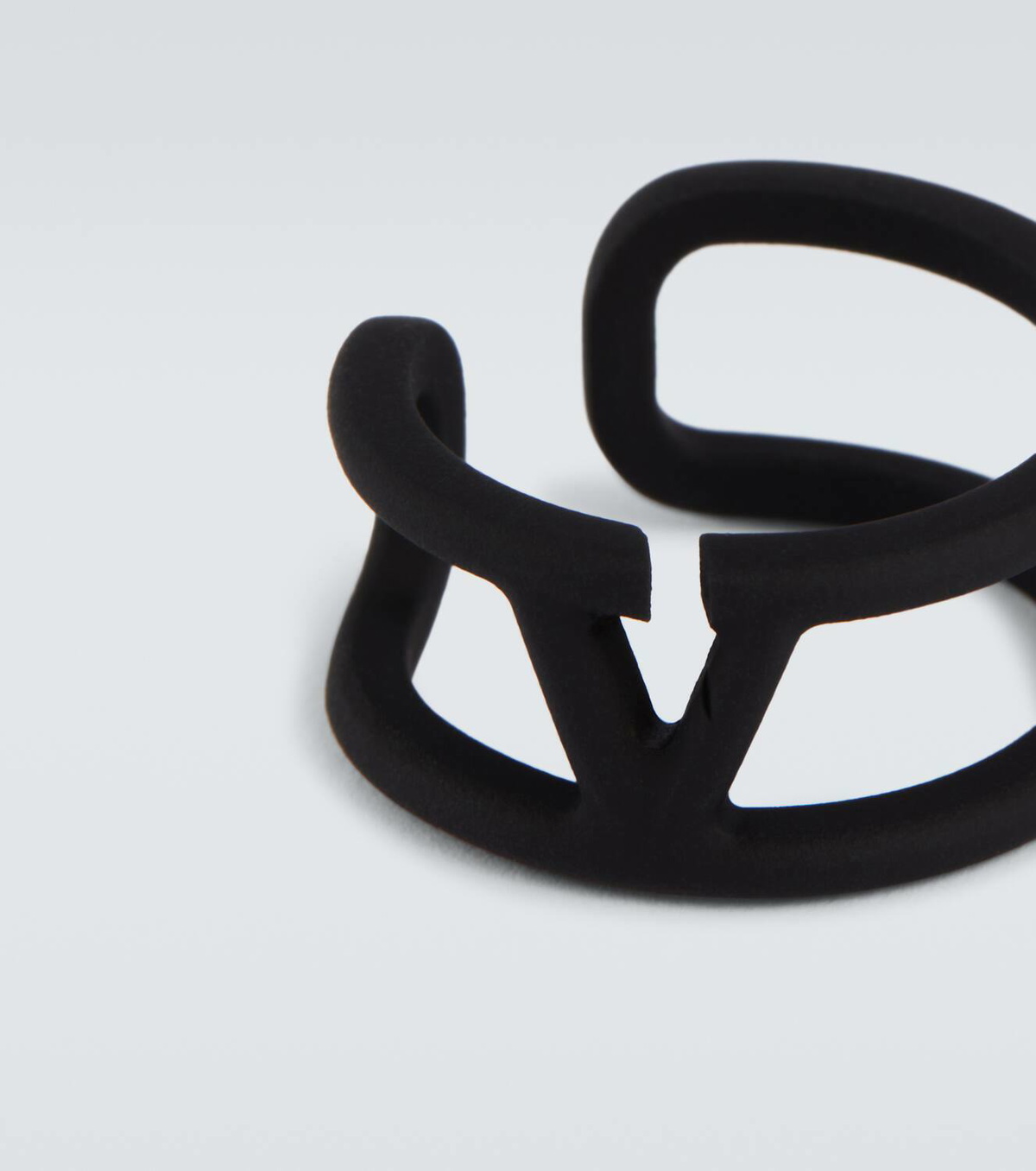 Valentino Garavani VLogo ear cuff