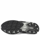 Saucony Progrid Triumph 4 Sneaker in Black/Silver