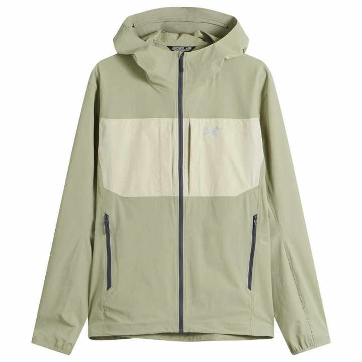Photo: Arc'teryx Men's Gamma Lightweight Hooded Jacket in Headwaters