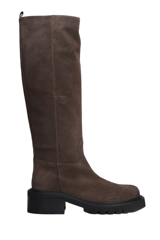 Photo: Via Roma 15 Low Heels Boots In Brown Suede
