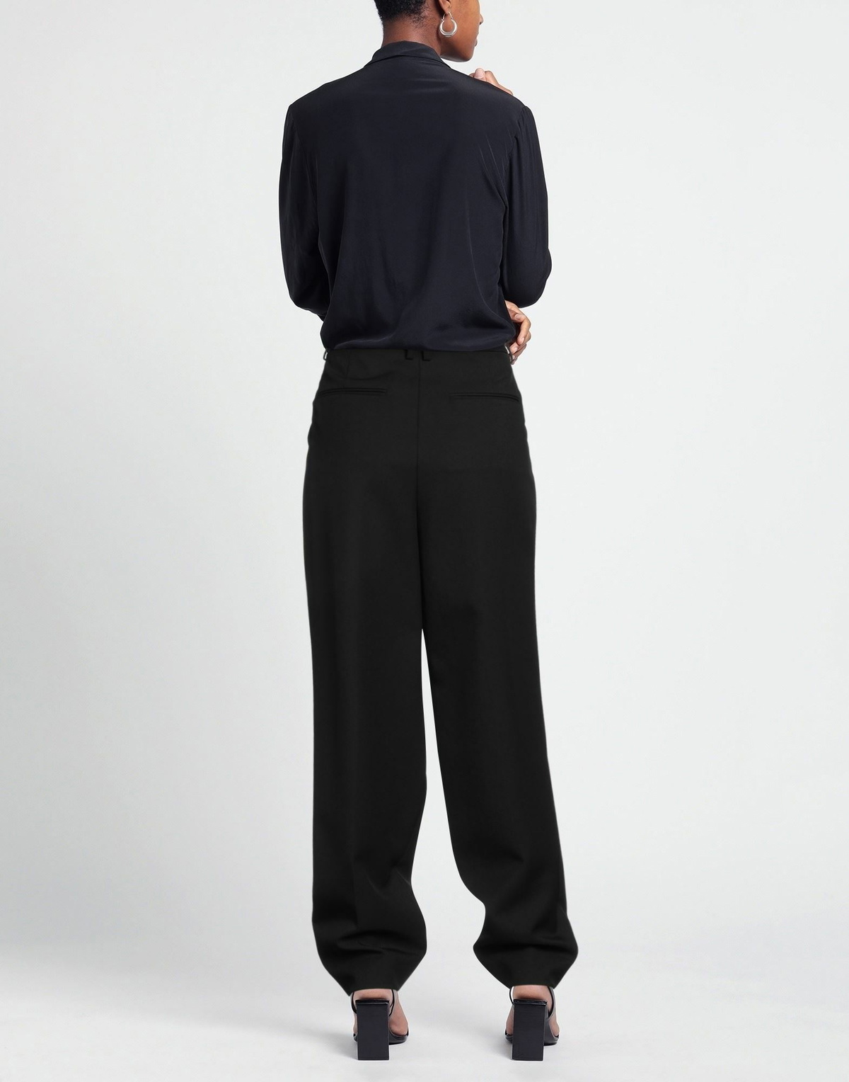 Partow Womens Pants in Black