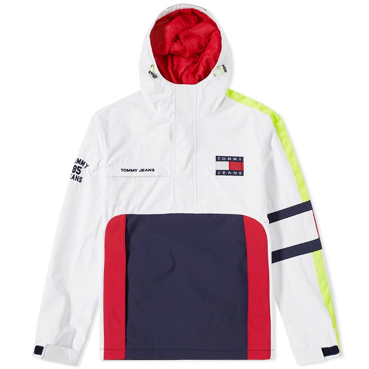 Photo: Tommy Jeans 5.0 90s Sailing Jacket White