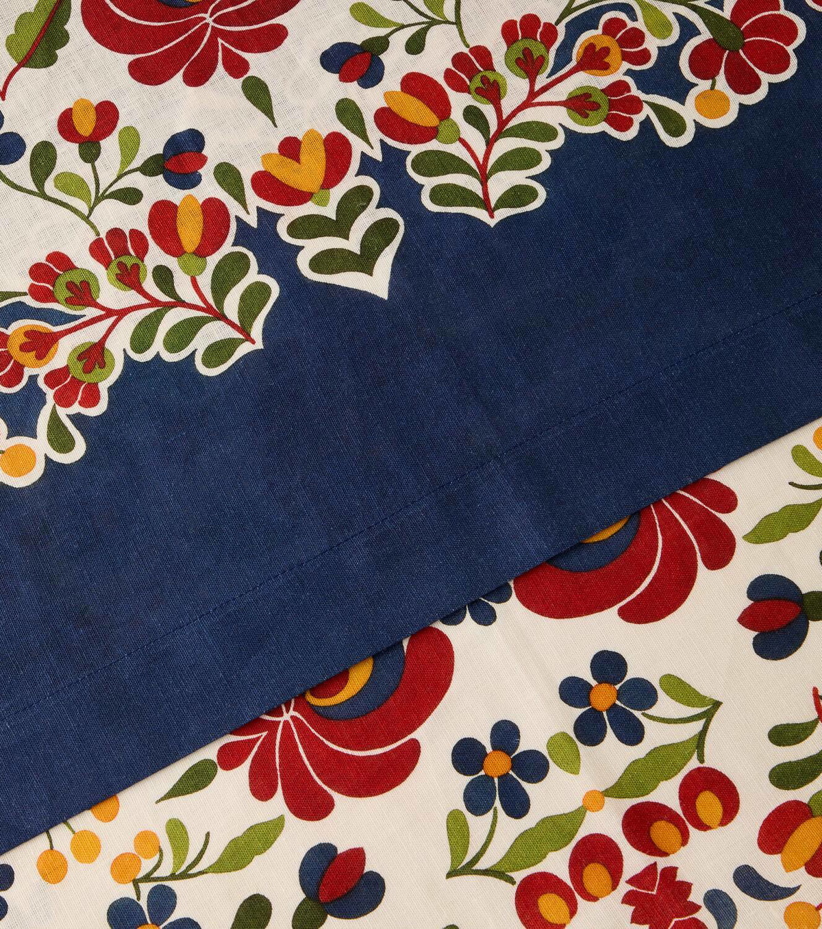 La DoubleJ Windflower Placée linen tablecloth