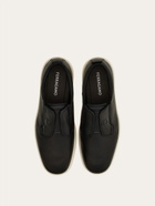 Ferragamo Mens Derby slip-on in Black