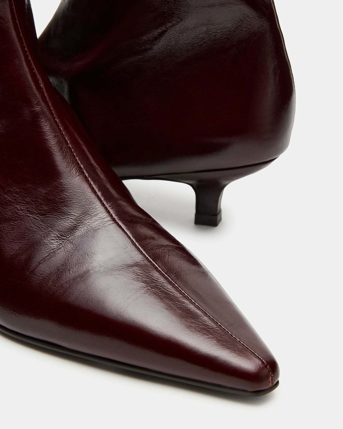 Steve Madden Vile Booties in Burgundy