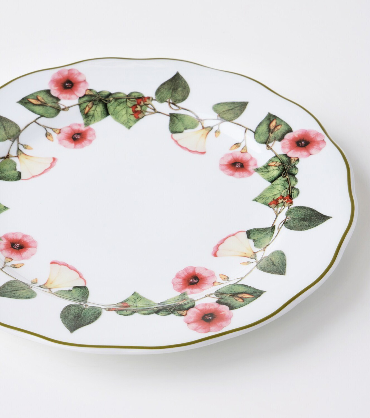 Cabana Ciclamino floral porcelain dinner plate