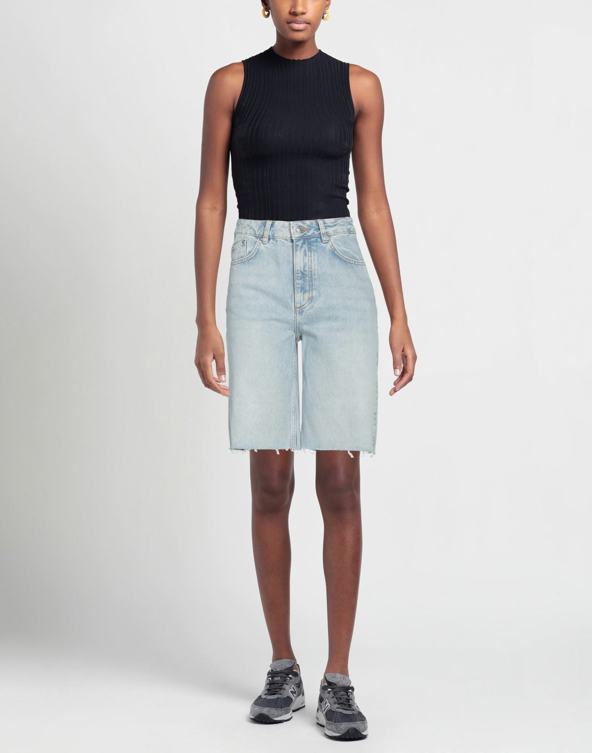 Maje Womens Denim shorts in Blue
