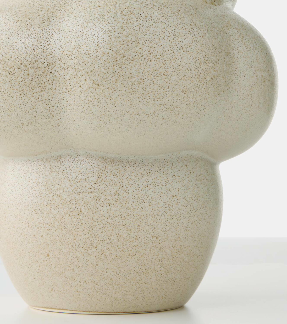 Louise Roe Balloon 04 ceramic vase