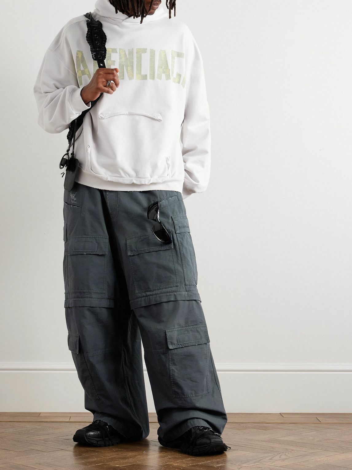 服/ファッション Balenciaga Wide Leg Cargo Pants Cotton cargo pants in black - Balenciaga | Mytheresa