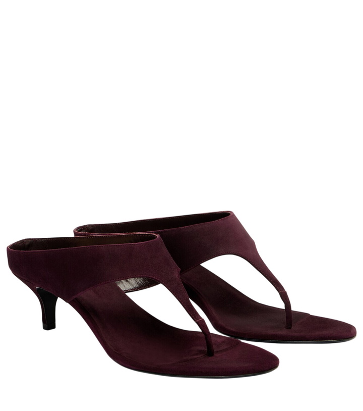 Photo: Magda Butrym Suede thong sandals
