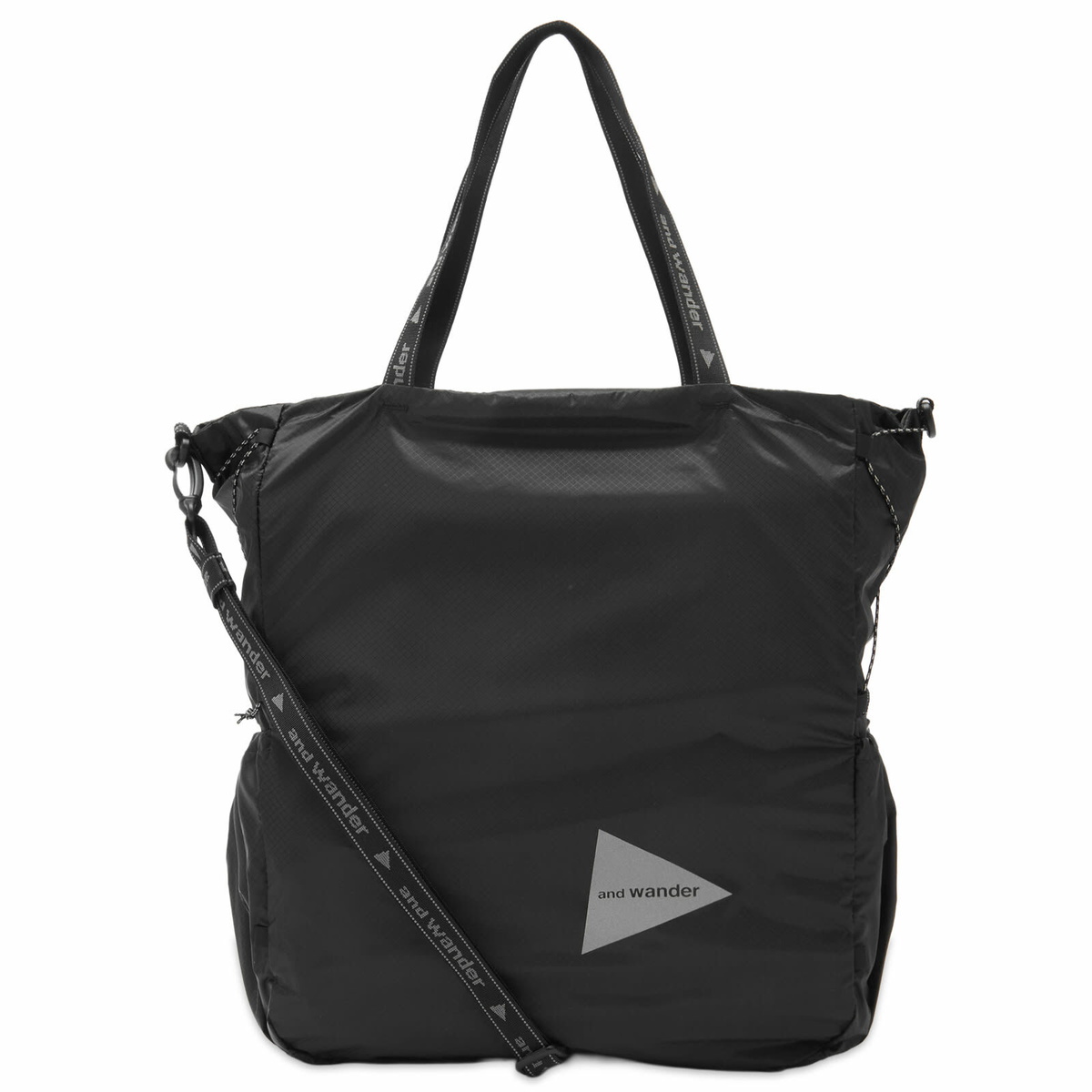 and wander Sil Tote Bag in Black 