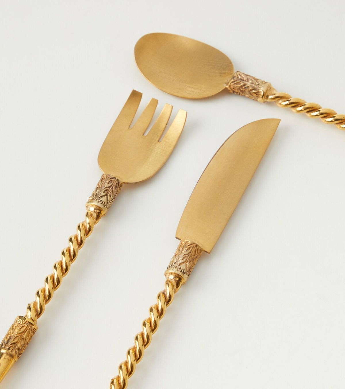 Natalia Criado Gold-plated cutlery set