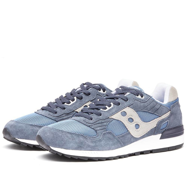 Photo: Saucony Men's Shadow 5000 Sneakers in Navy/Silver