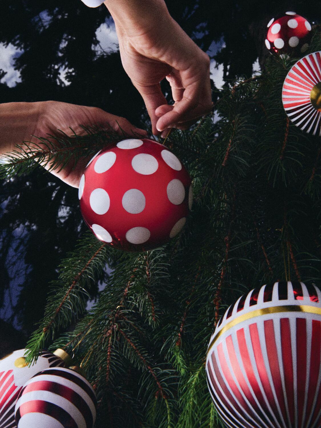 ALESSI Set Of 2 Delight Glass Ornaments