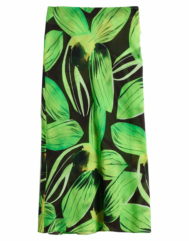 Photo: Louisa Ballou Womens Midi skirt in Green