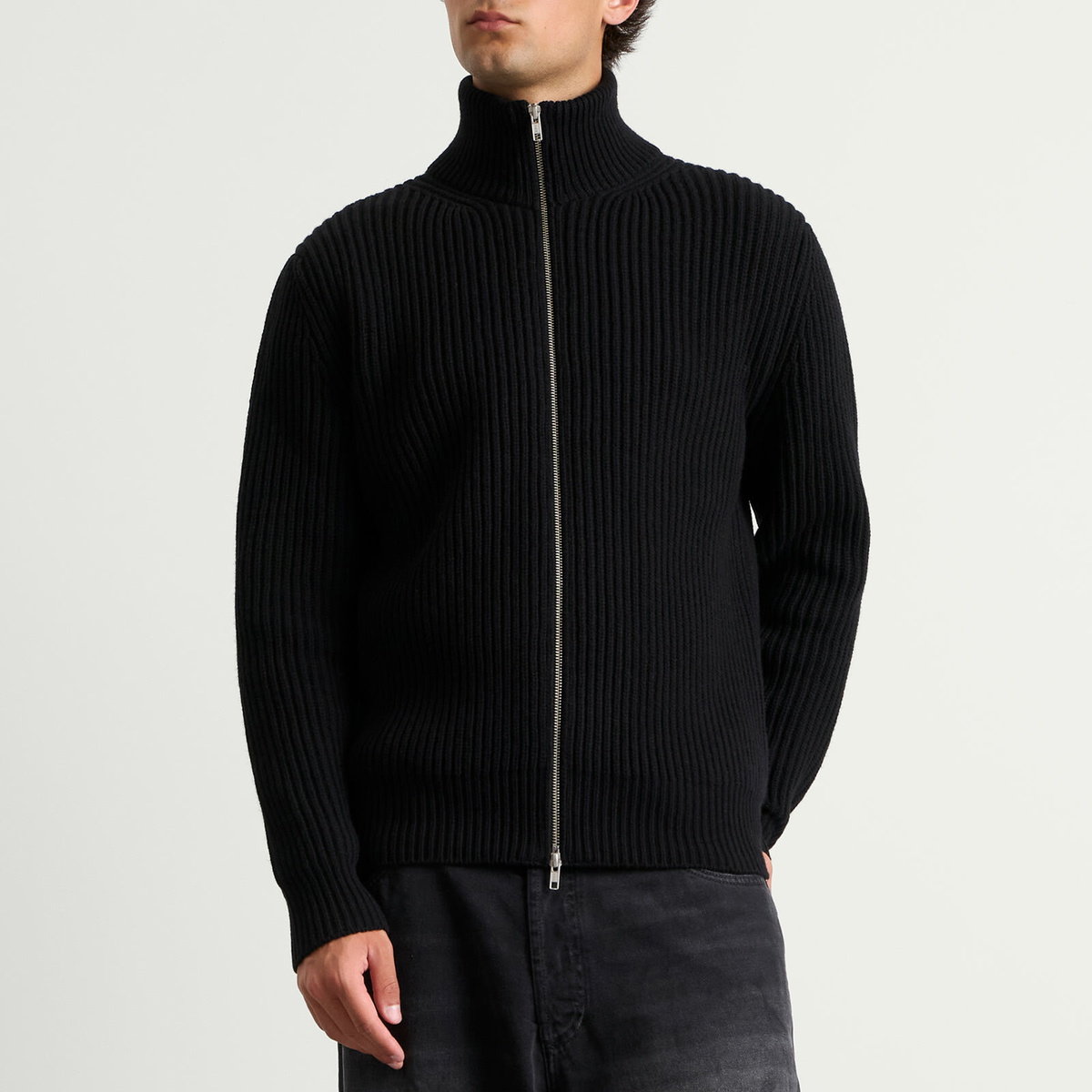 MM6 Maison Margiela Men's Zip Through Jumper in Black