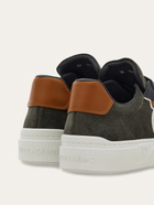 Ferragamo Mens Gancini sneaker in Grey