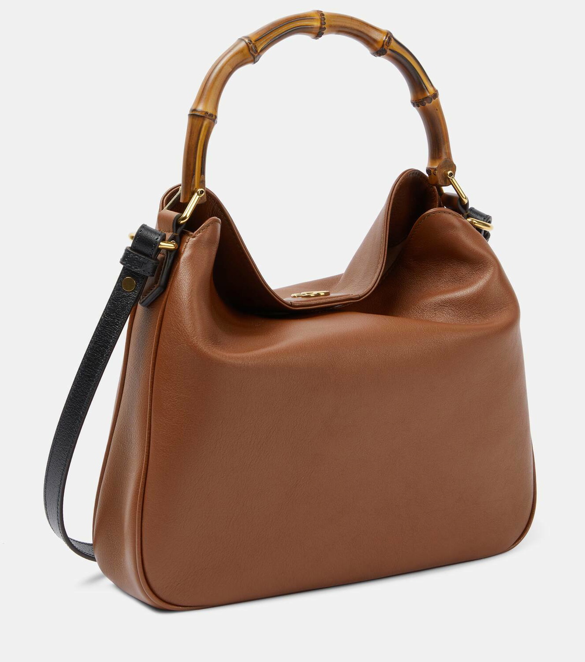 Gucci Gucci Diana Medium leather shoulder bag Gucci