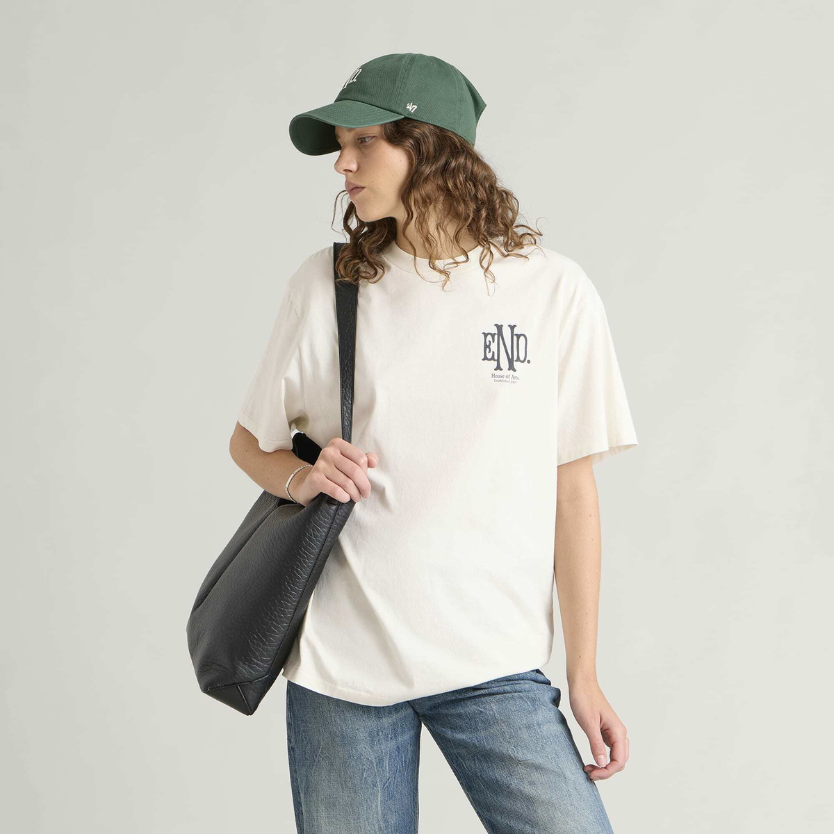 END. Mono T-shirt in Smoke White