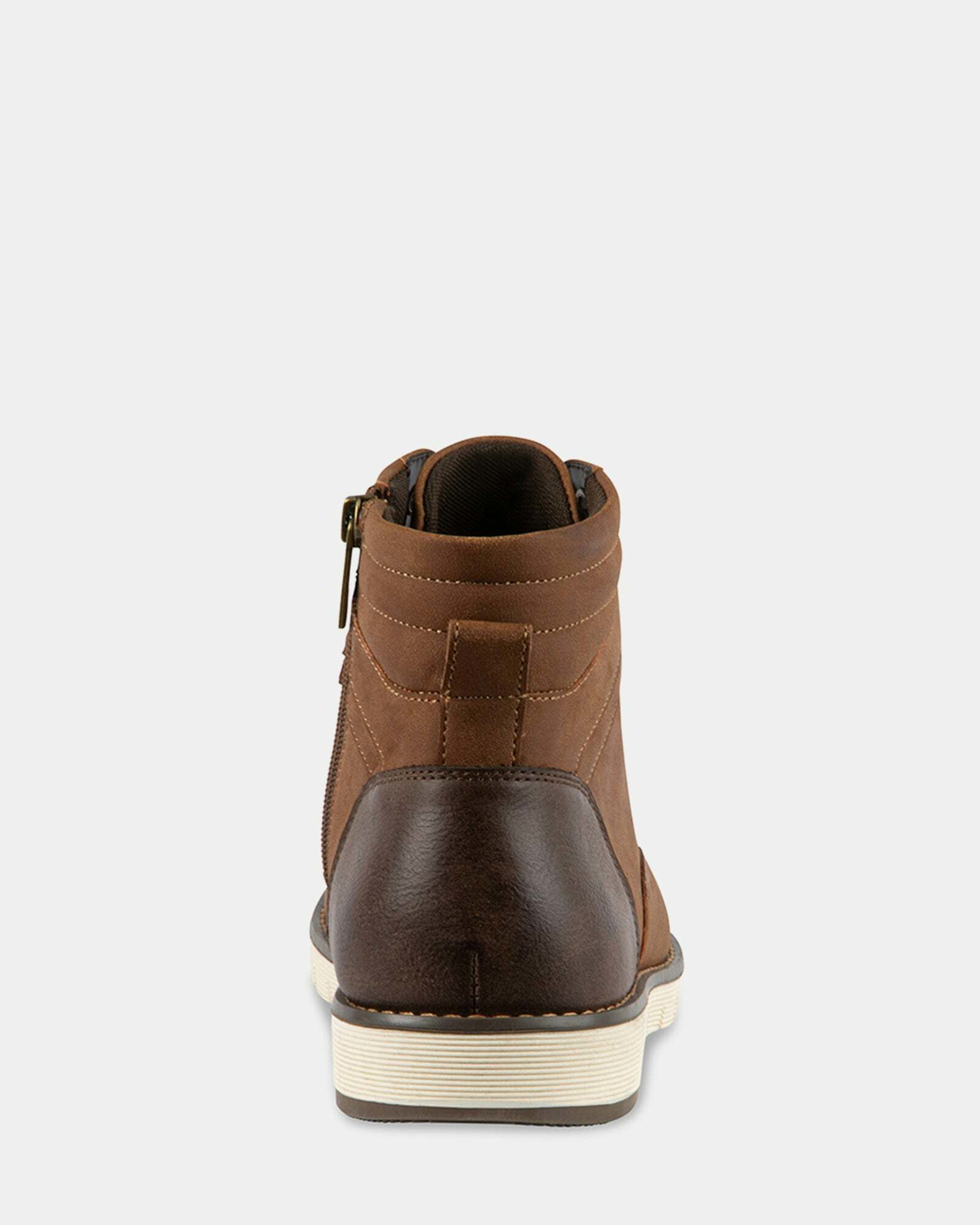 Steve Madden Daxton Boots in Cognac