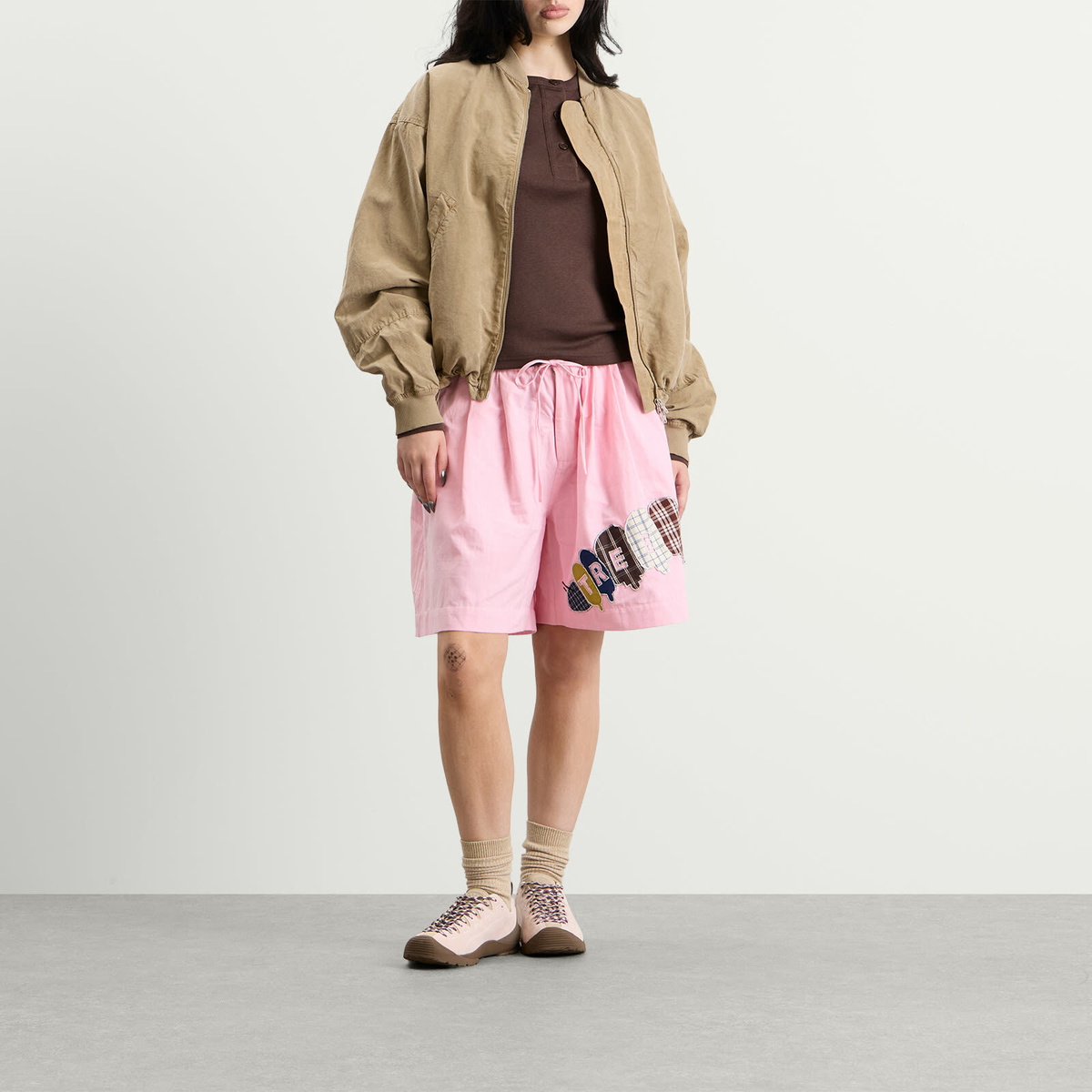 Story mfg. Bridge Shorts - Presented by END. in Pink