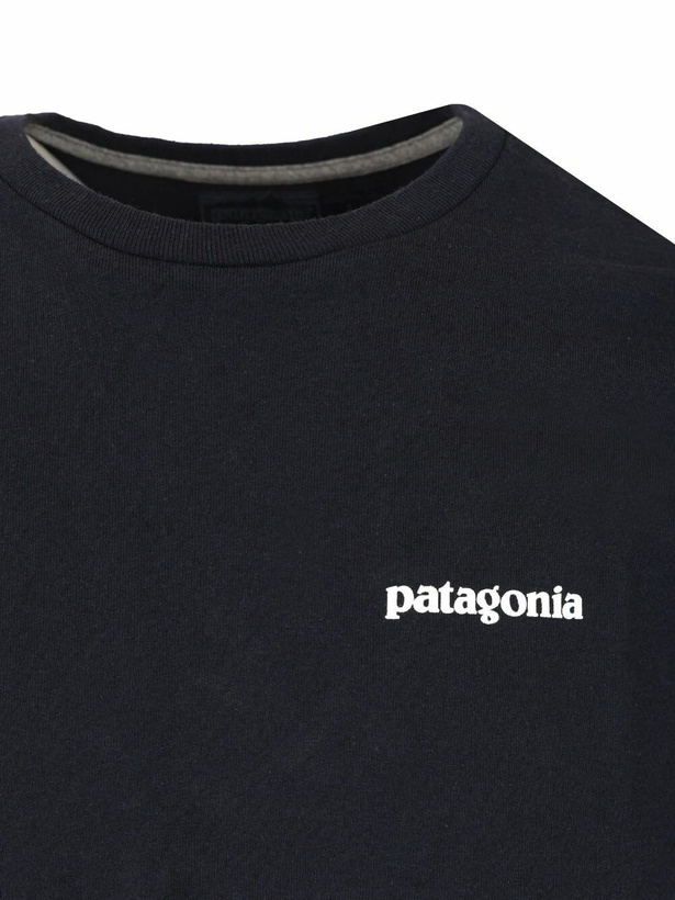 Photo: Patagonia P-6 Logo Responsibili-tee®